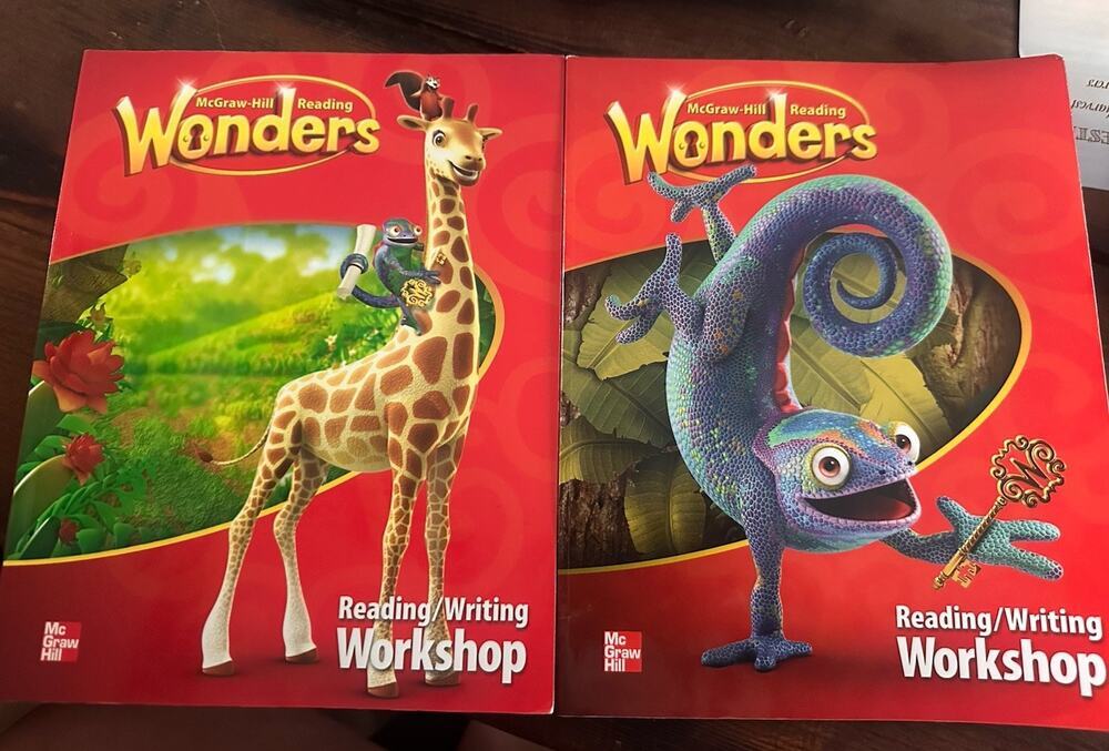 McGraw Hill Reading Wonders Reading/writing Workshop set Volume 1&3 Grade 1